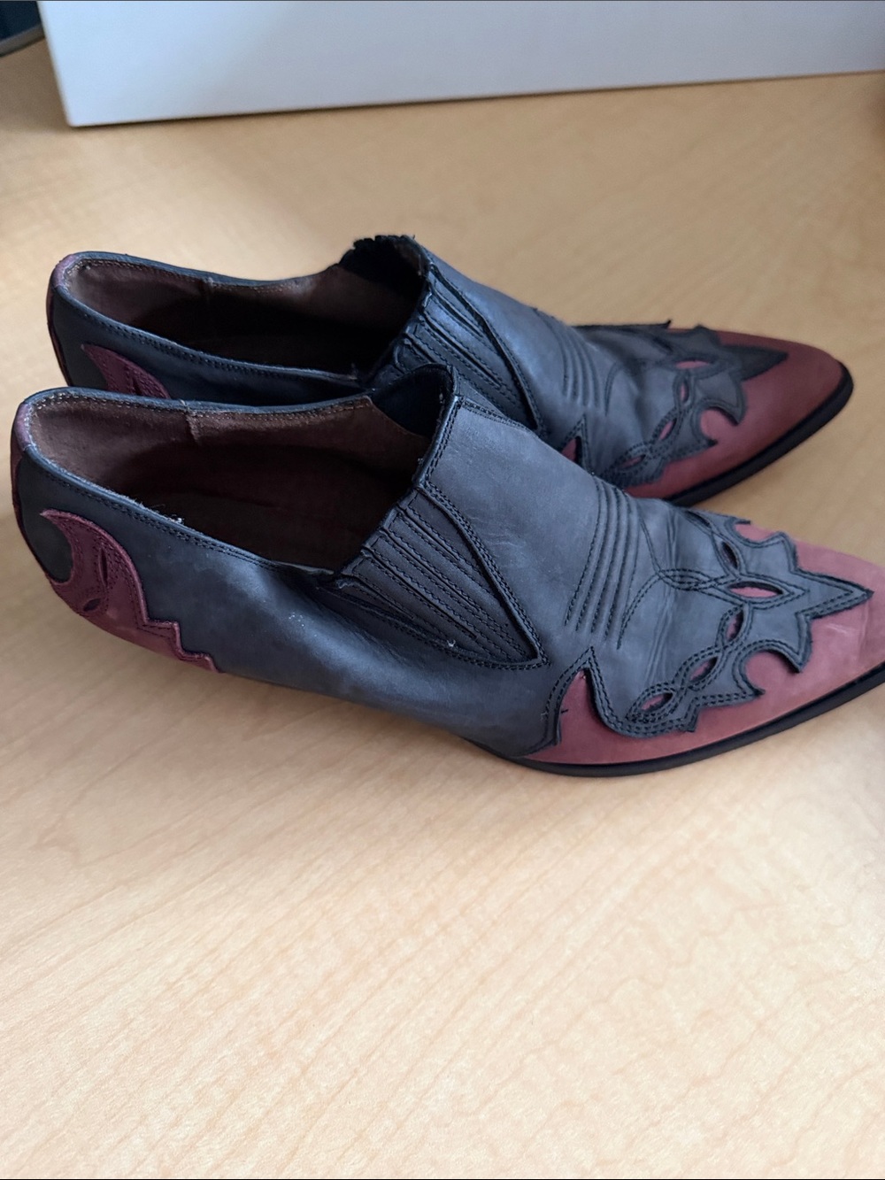Vintage Guess By Georges Marciano Shoes - Picture 2 of 7